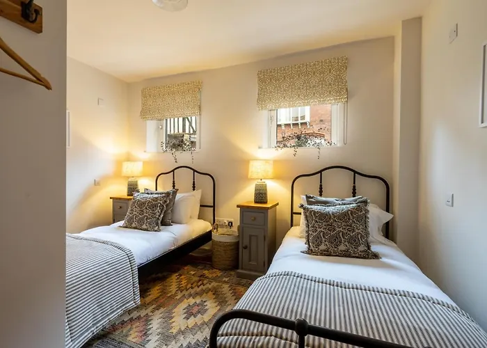 Holiday home Blake Mews York